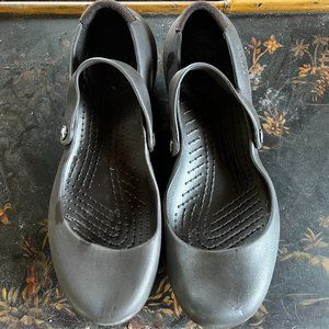 Women's Mary Jane Crocs (Size 8)